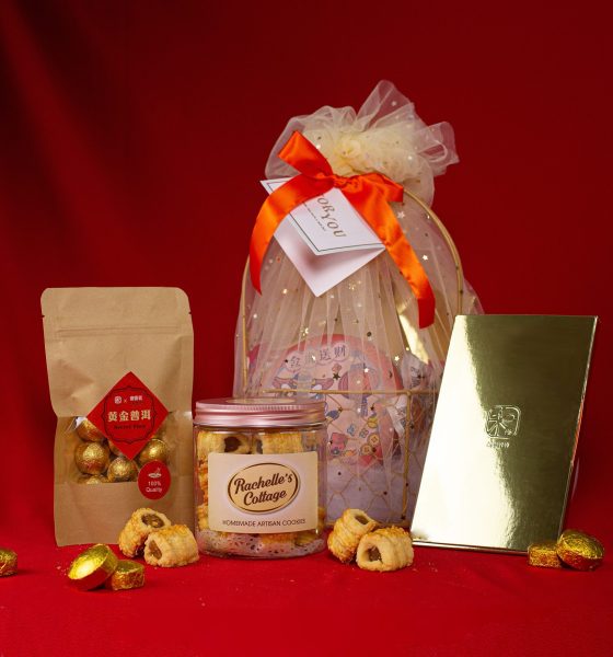 HE-Red-Pack-Set-Photo-scaled